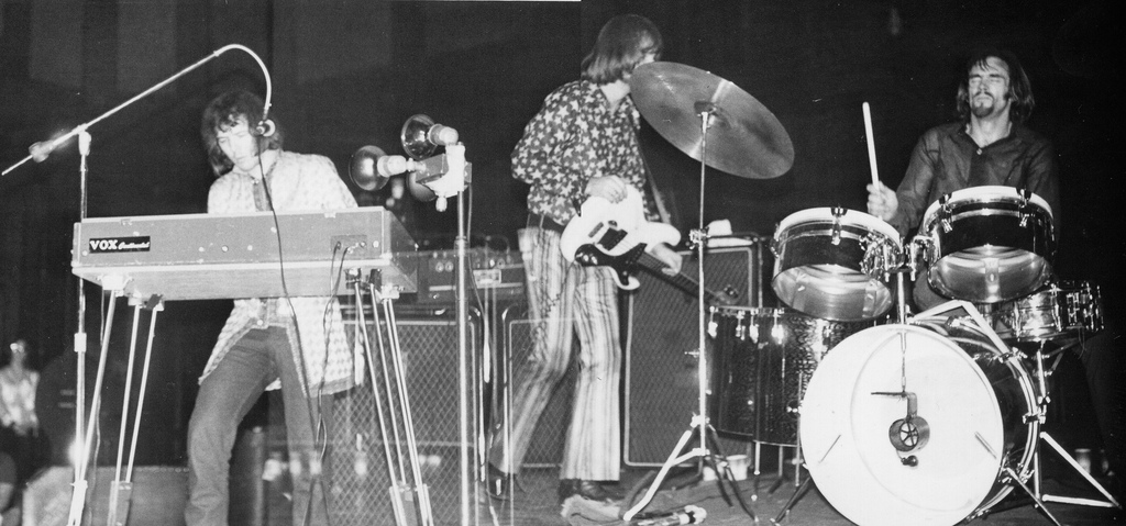 Iron Butterfly ao vivo