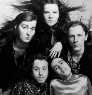 Big Brother and The Holding Company: (clockwise from top: Janis Joplin, James Gurley, Peter Albin, David Getz, Sam Andrew.
