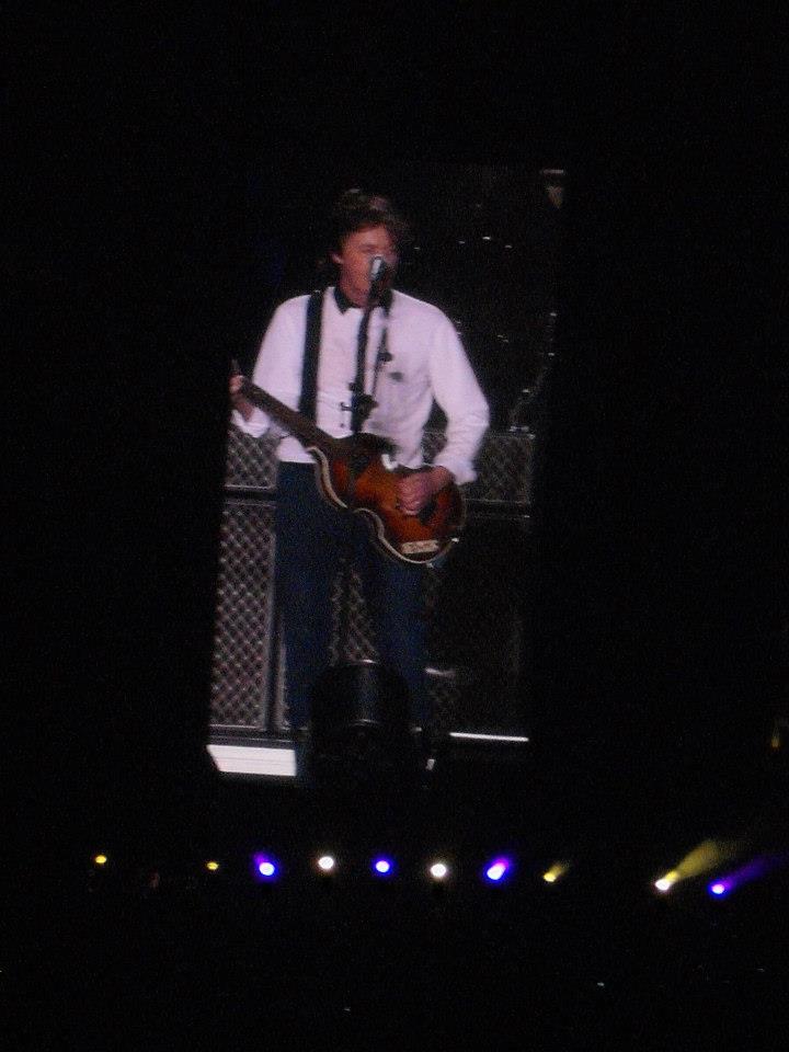 941251_664239140268680_1772724320_n