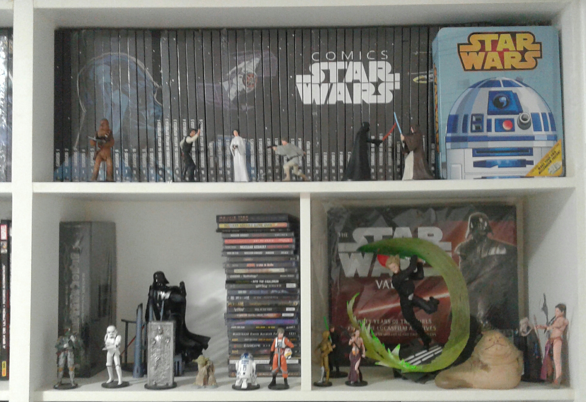 Mais CDs e mais Action Figures