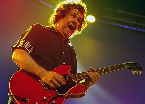 Gary Moore: 04/04/1952 – 06/02/2011
