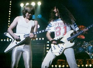 Rik Emmet e Mike Levine