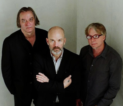 R.E.M. anuncia o final de suas atividades