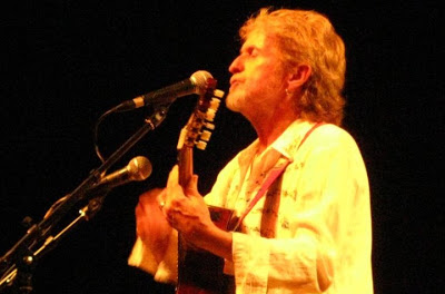 Review Exclusivo: Jon Anderson (Porto Alegre, 9 de dezembro de 2011)