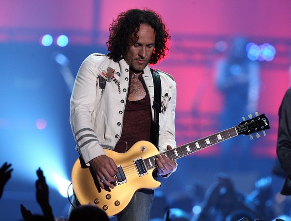 Cinco Discos Para Conhecer: Vivian Campbell