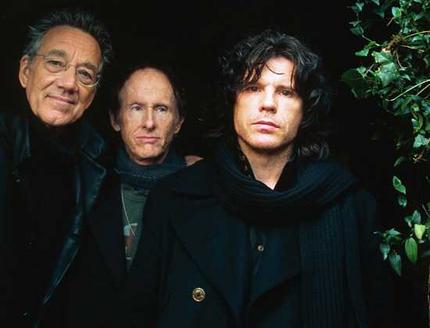 Ray Manzarek, Robbie Krieger e Ian Astbury