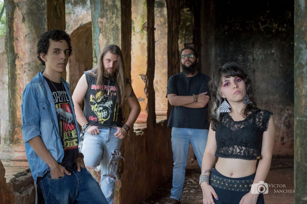 Direto do Forno: Blixten – Stay Heavy [2018]