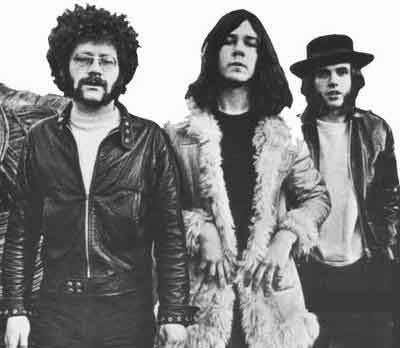 Ouve Isso Aqui: O nome é o mesmo, mas a sonoridade, quanta diferença