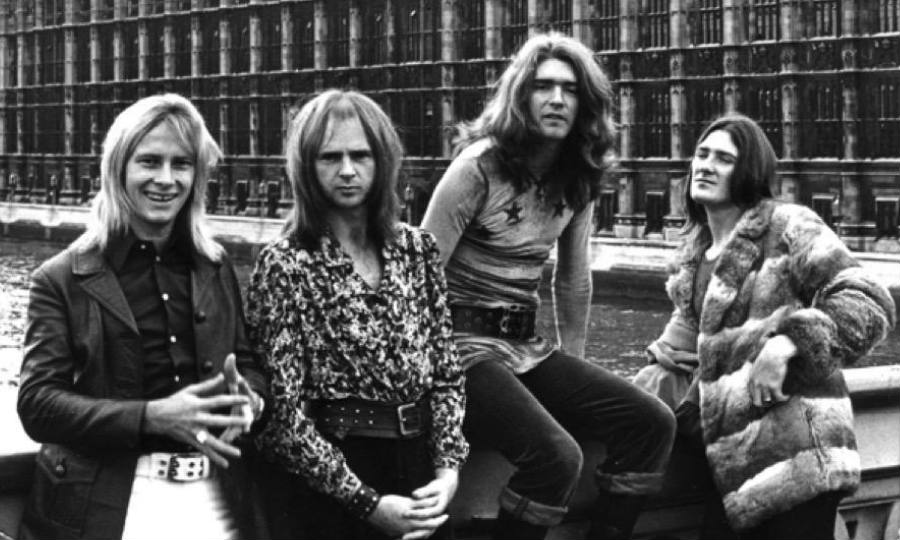 Tralhas do Porão – Master’s Apprentices