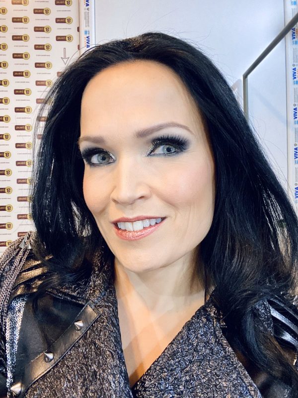 As mágoas de Tarja por Tuomas nas músicas de sua carreira solo