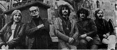 Ave Colosseum, Morituri te Salutant